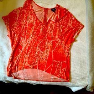 Mossimo Brand top. Longer in the back. V-neck.